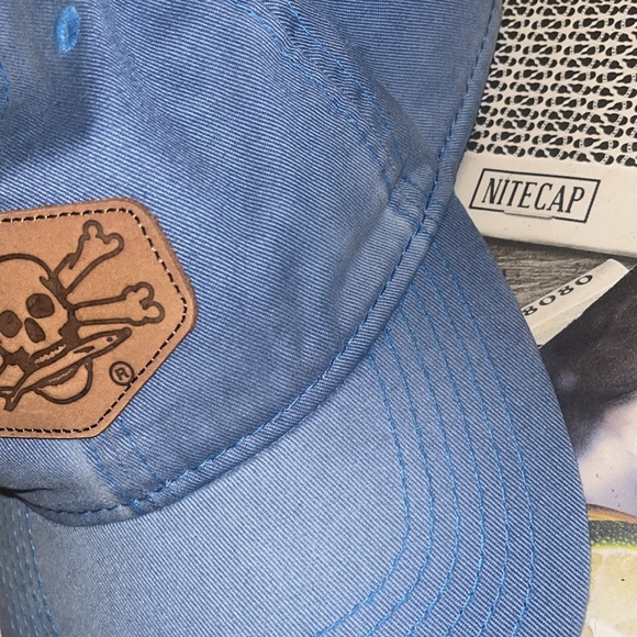 β οΈ π§’ β οΈβ’ πΆοΈ Calcutta x Catch βEmβ¦ Vibes - Picture 8 of 8